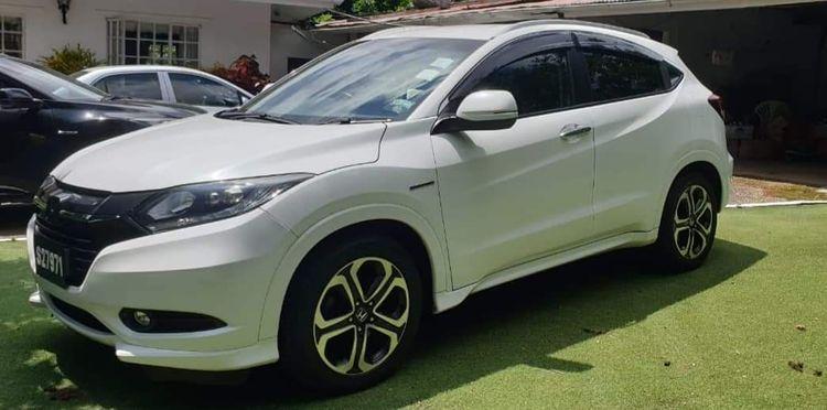 2017 HONDA VEZEL