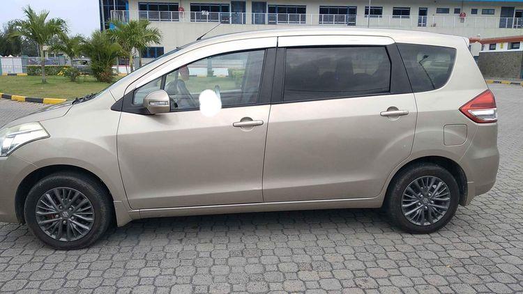 2015 SUZUKI ERTIGA