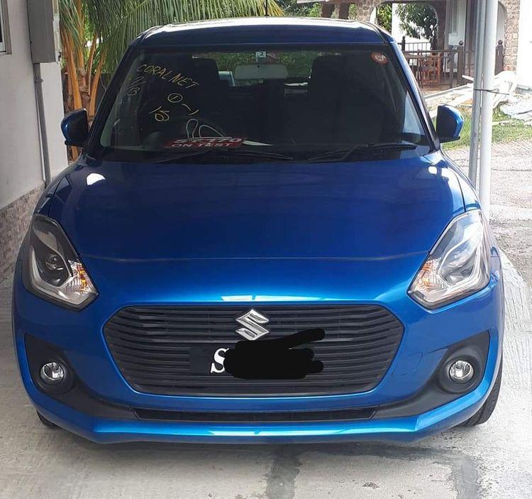 2017 SUZUKI SWIFT