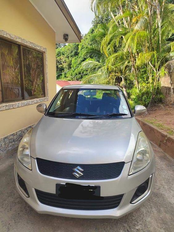 2017 SUZUKI SWIFT